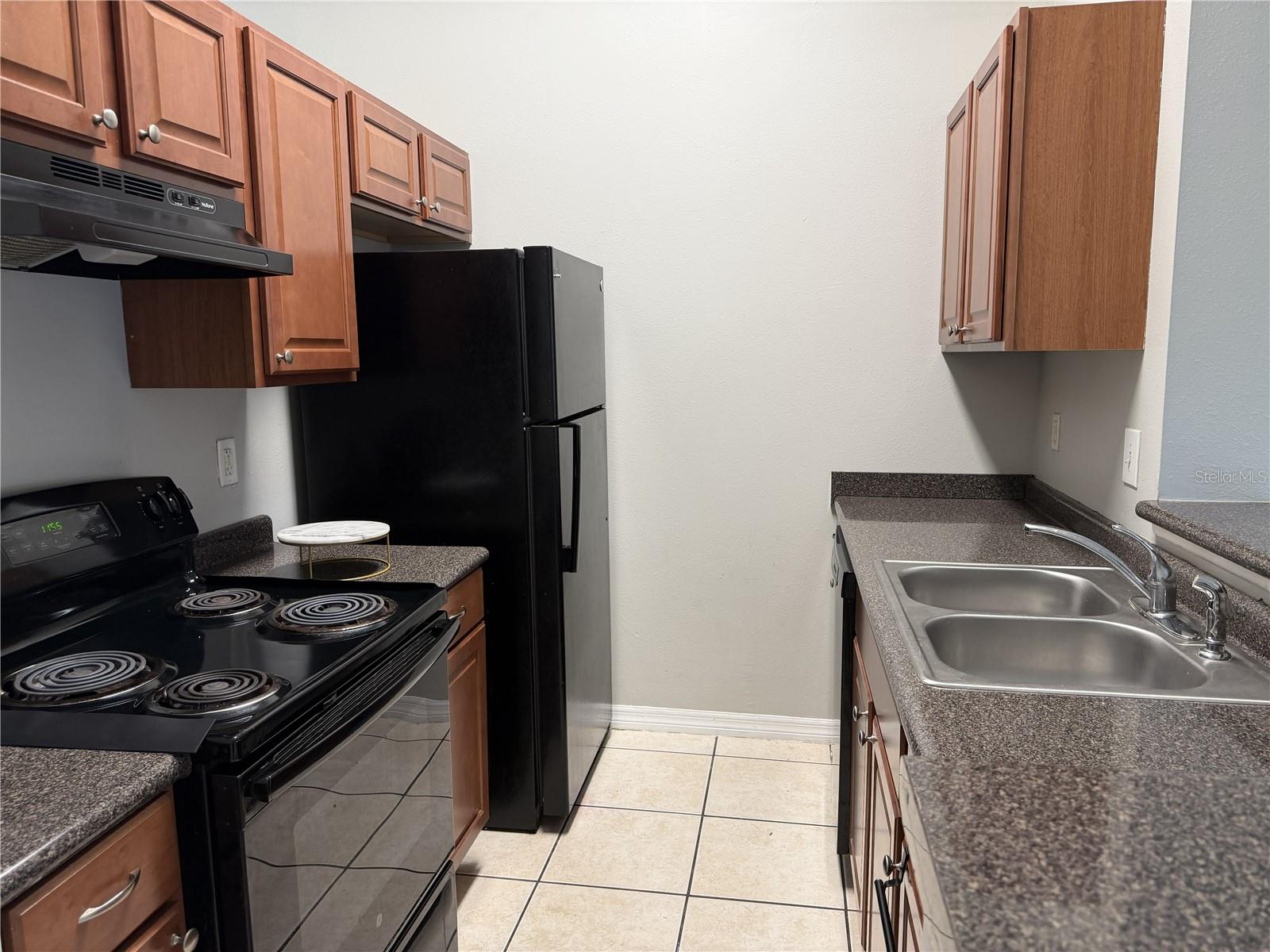 MAGNOLIA POINTE - Residential Lease