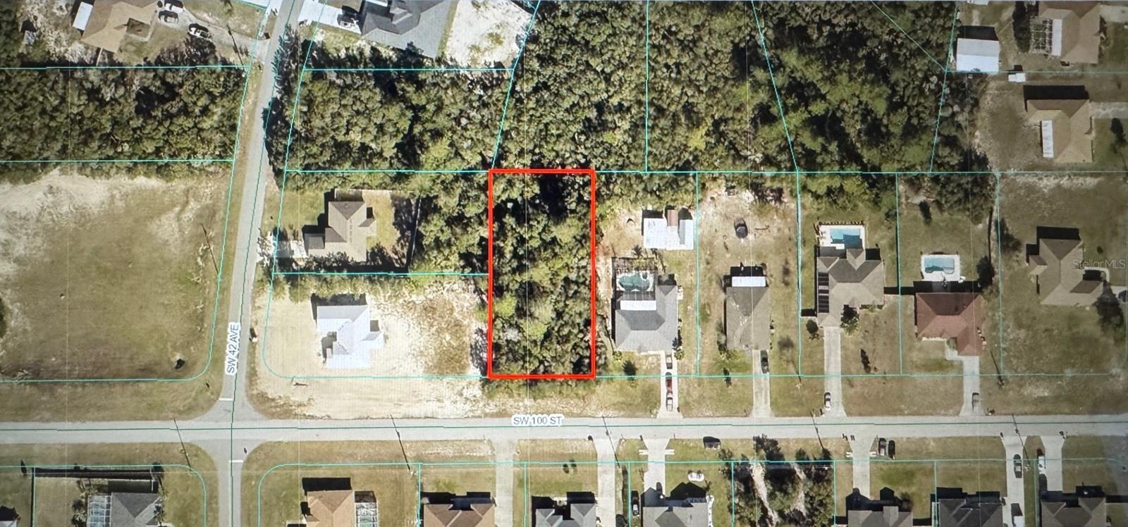 OVERSIZED LOT IN BOOMING SW OCALA! Amazing opportunity to build your dream home on an oversized lot located on paved streets with lovely homes all around.. No flood zone & close to all conveniences like shopping, dining, banking & medical... YOU SHOULD BUILD HERE!