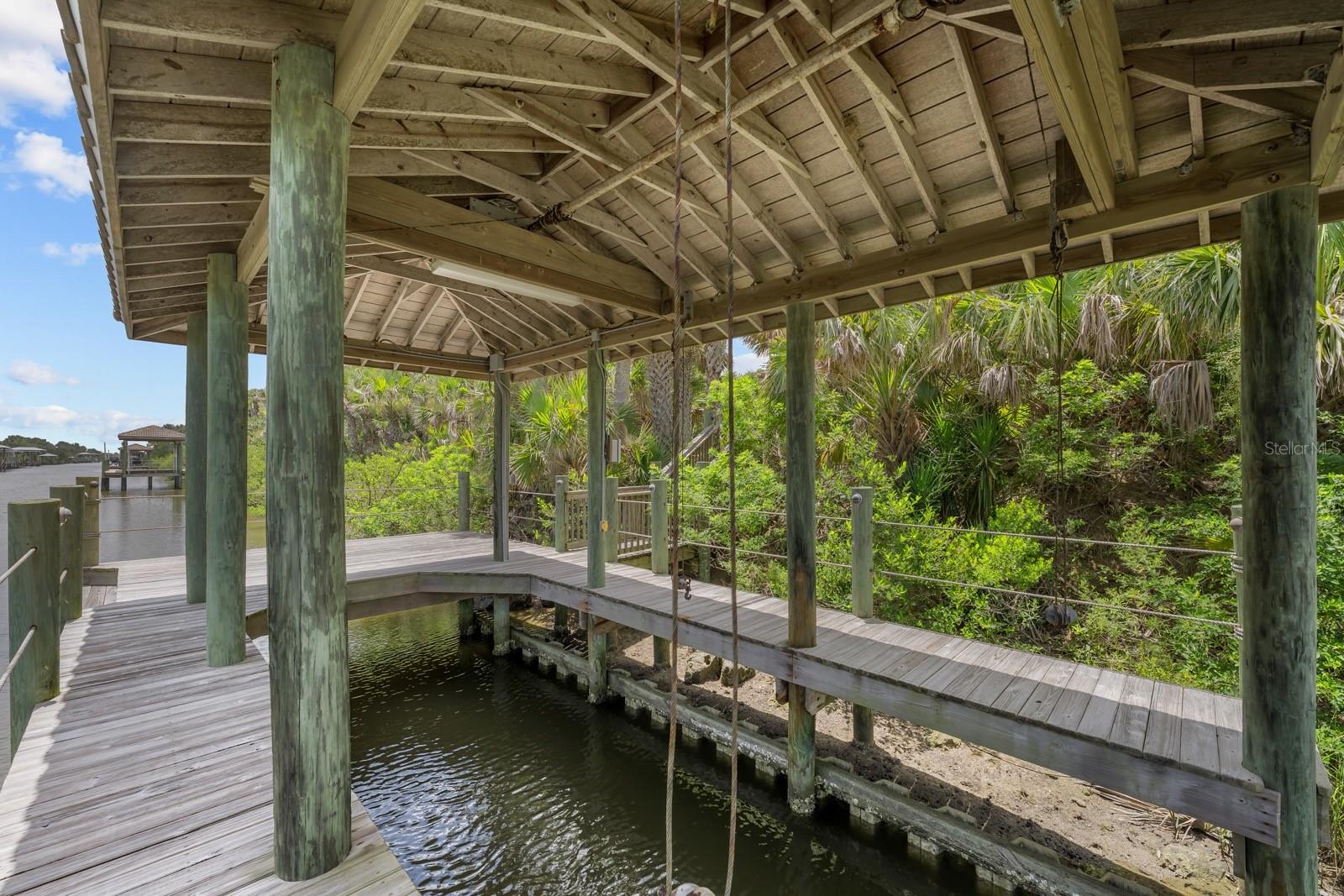 HAMMOCK DUNES - Residential
