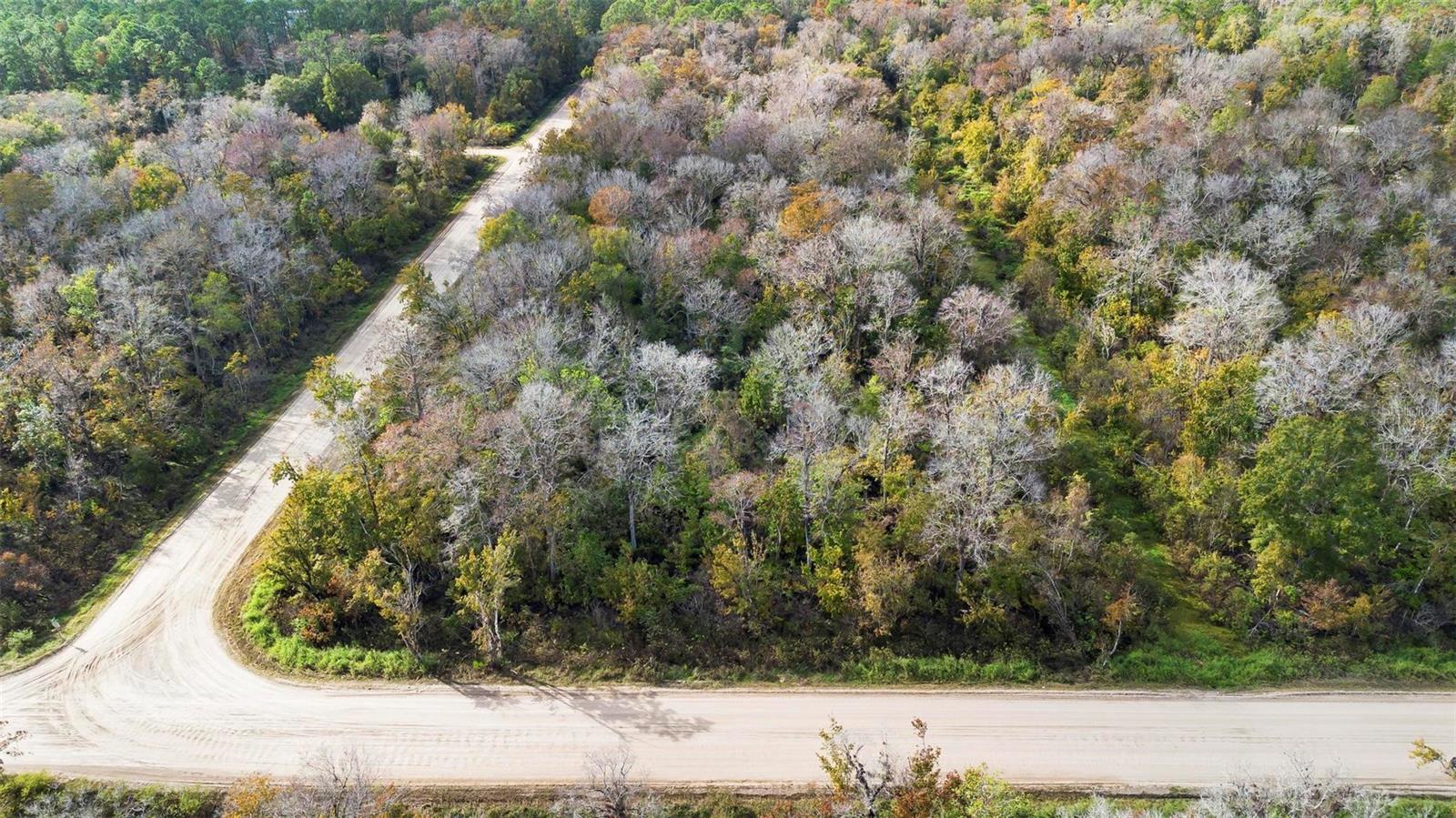 DAYTONA NORTH SUB - Land