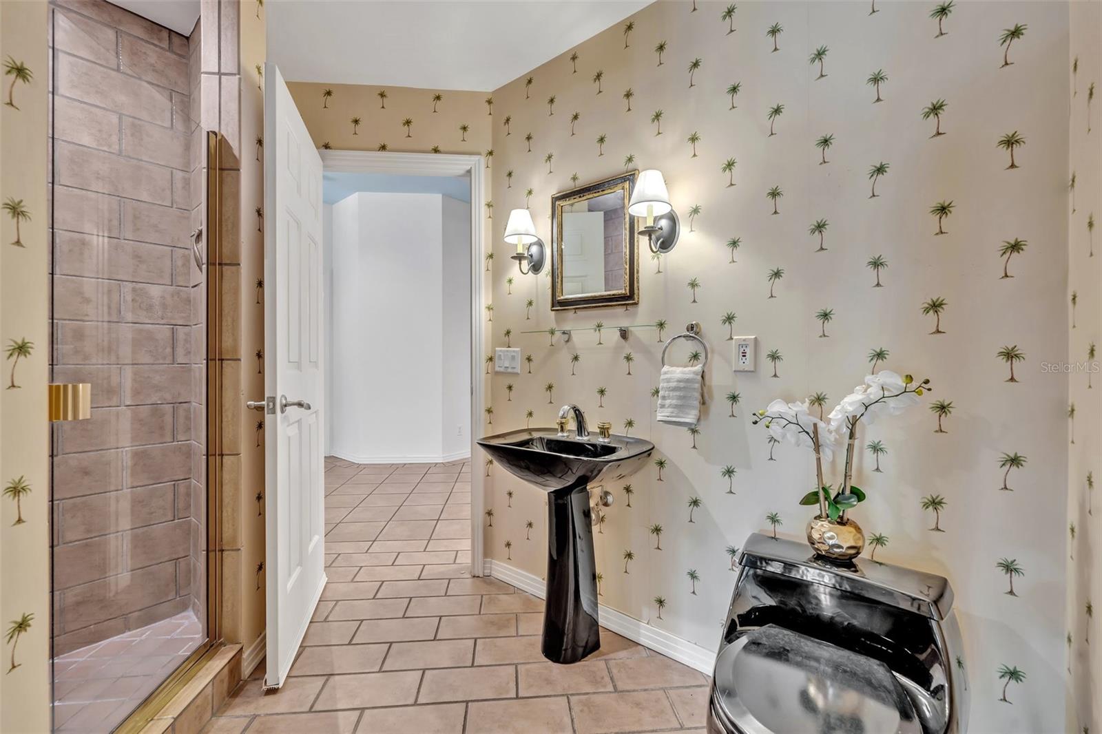 VIRGINIA HEIGHTS - Residential