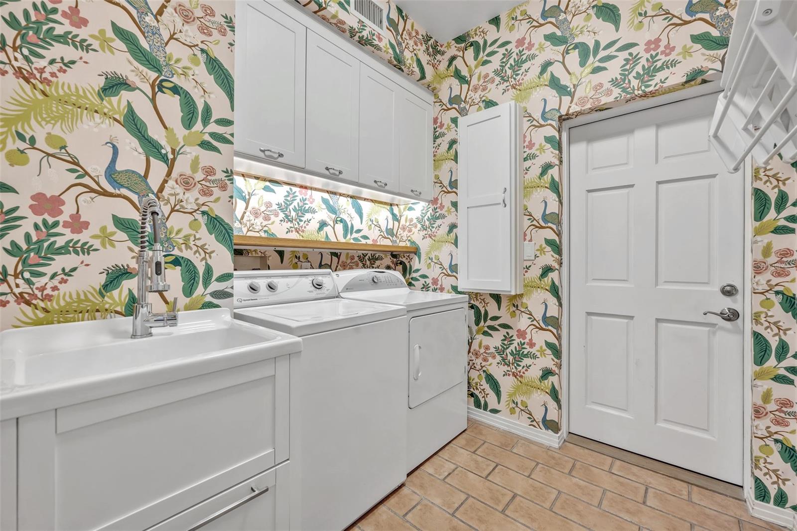 VIRGINIA HEIGHTS - Residential