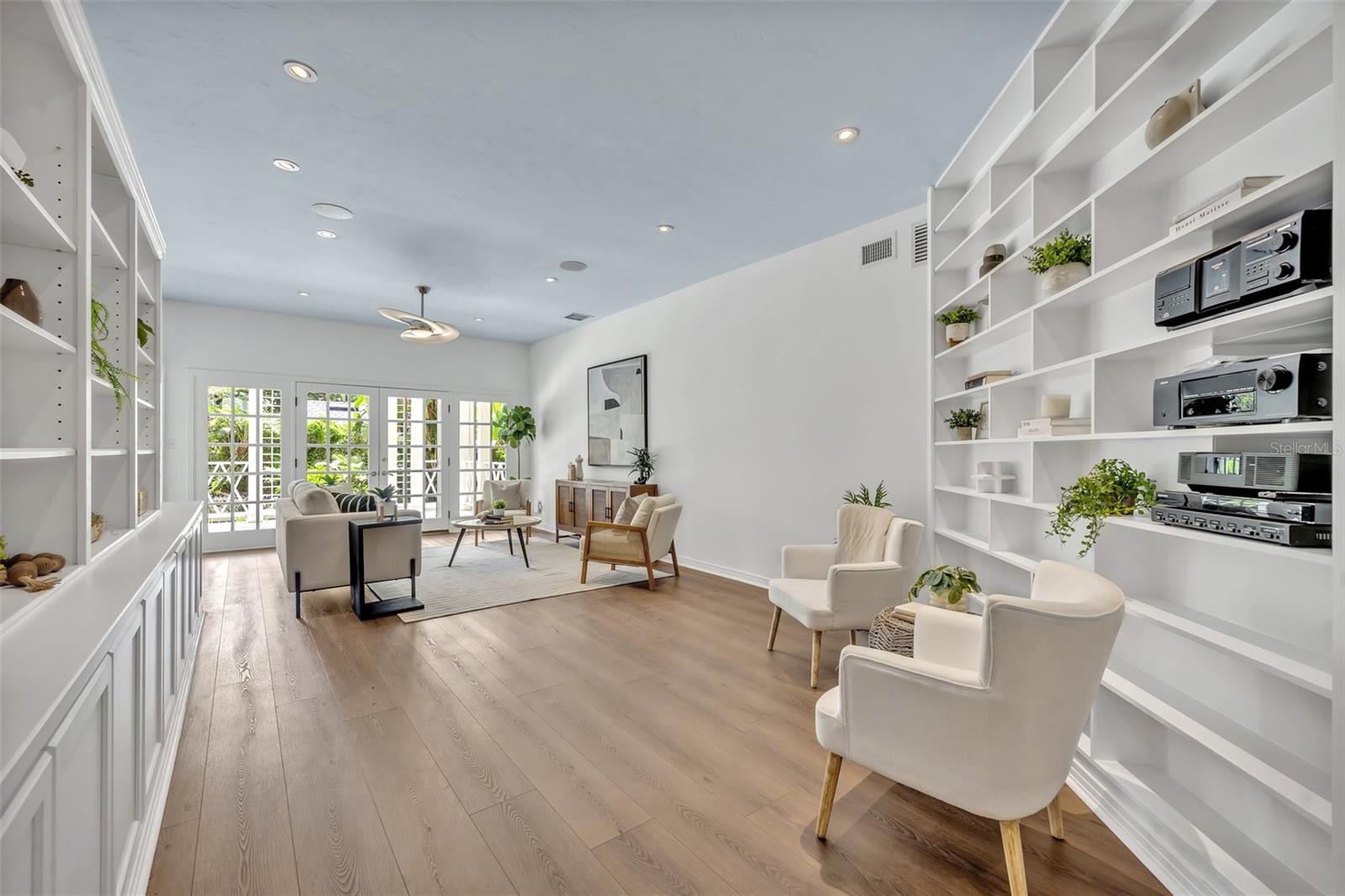 VIRGINIA HEIGHTS - Residential