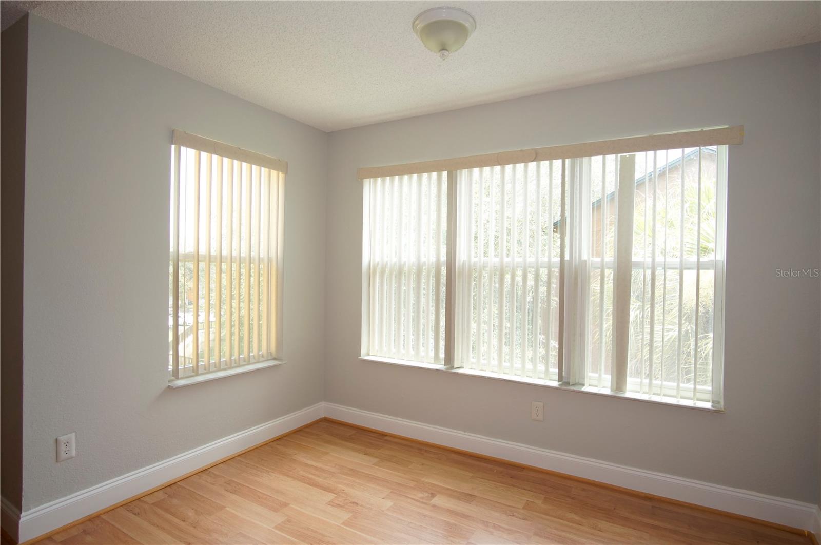 VENETIAN PLACE - Residential Lease