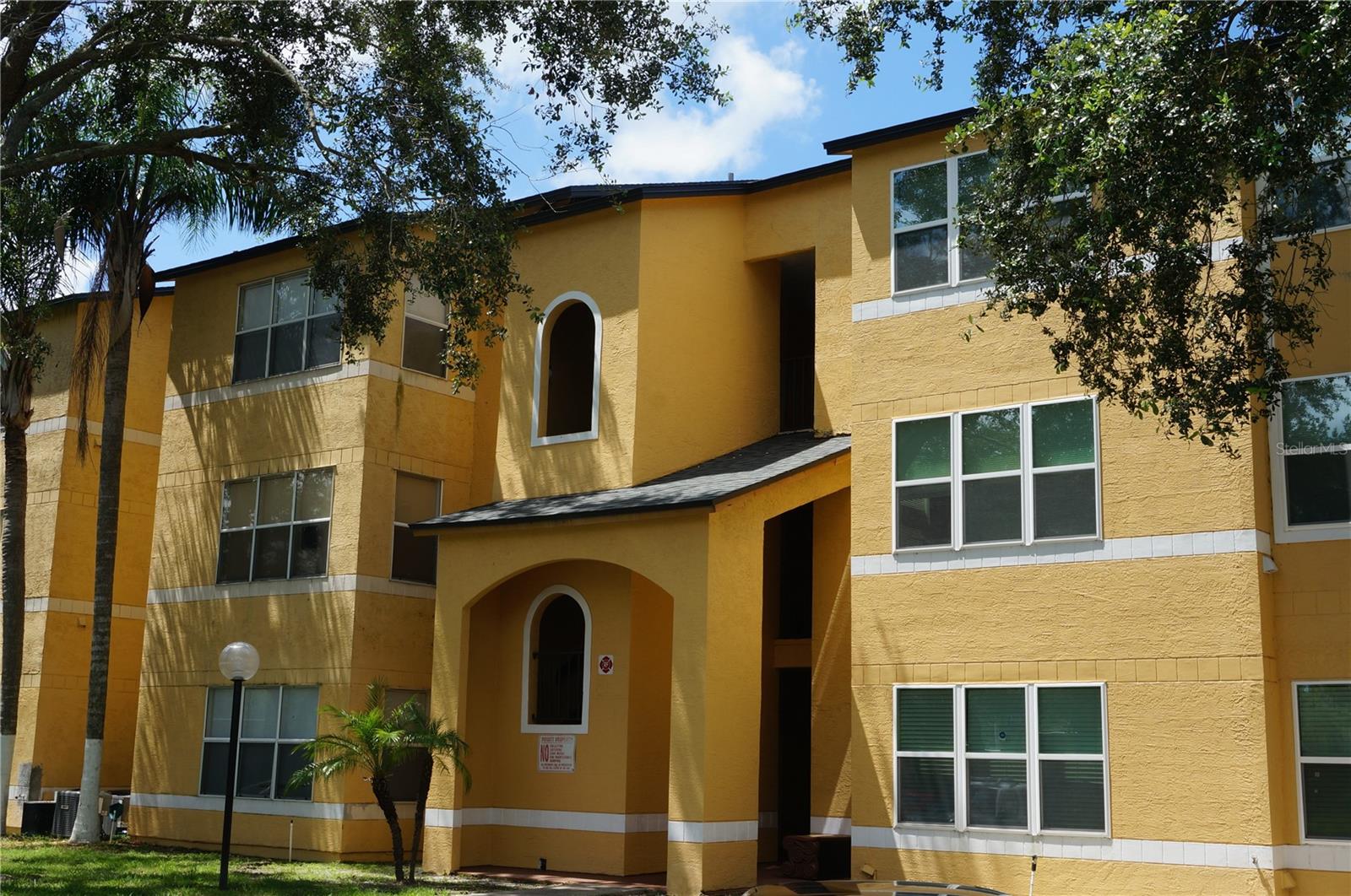 VENETIAN PLACE - Residential Lease