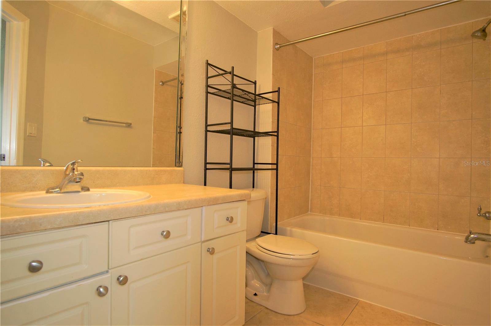 VENETIAN PLACE - Residential Lease