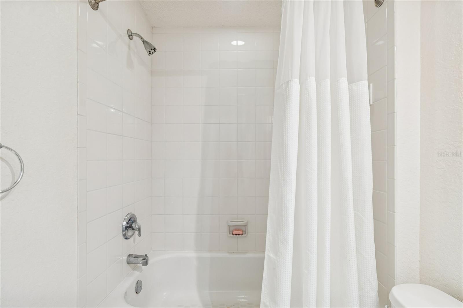 SAGE OAKS - Residential