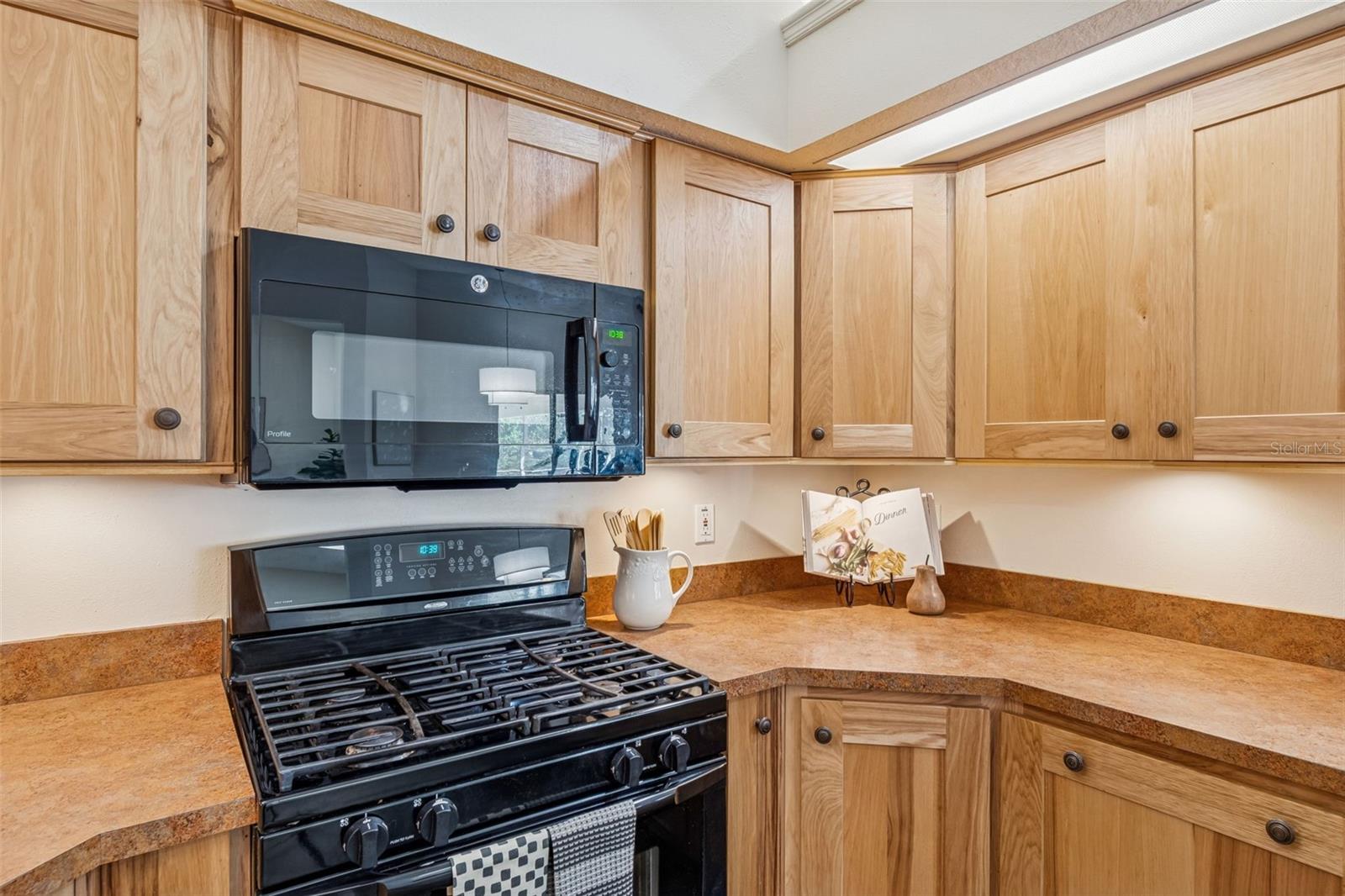 SAGE OAKS - Residential