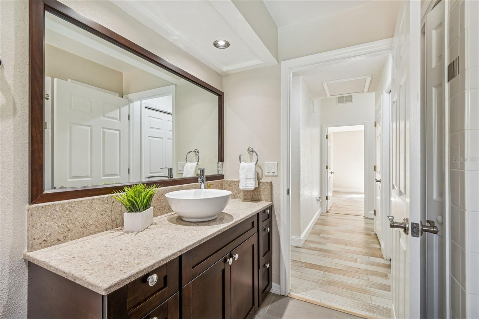 SAGE OAKS - Residential