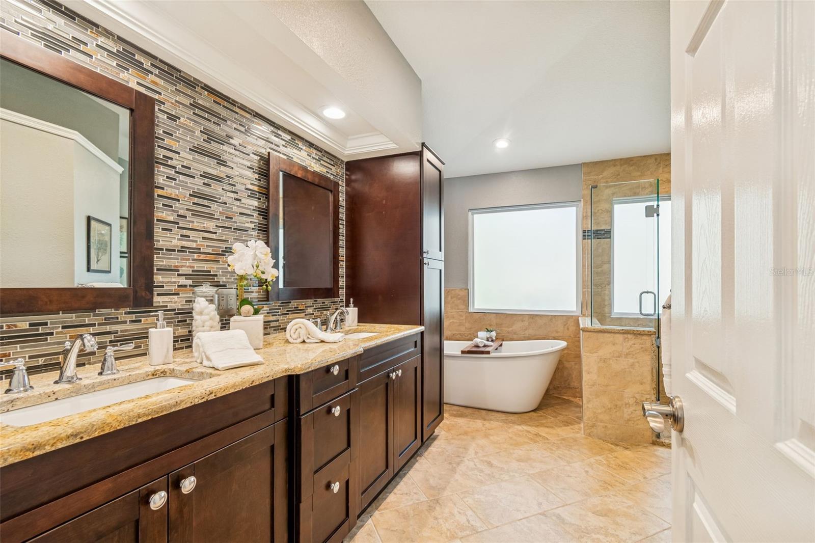 SAGE OAKS - Residential