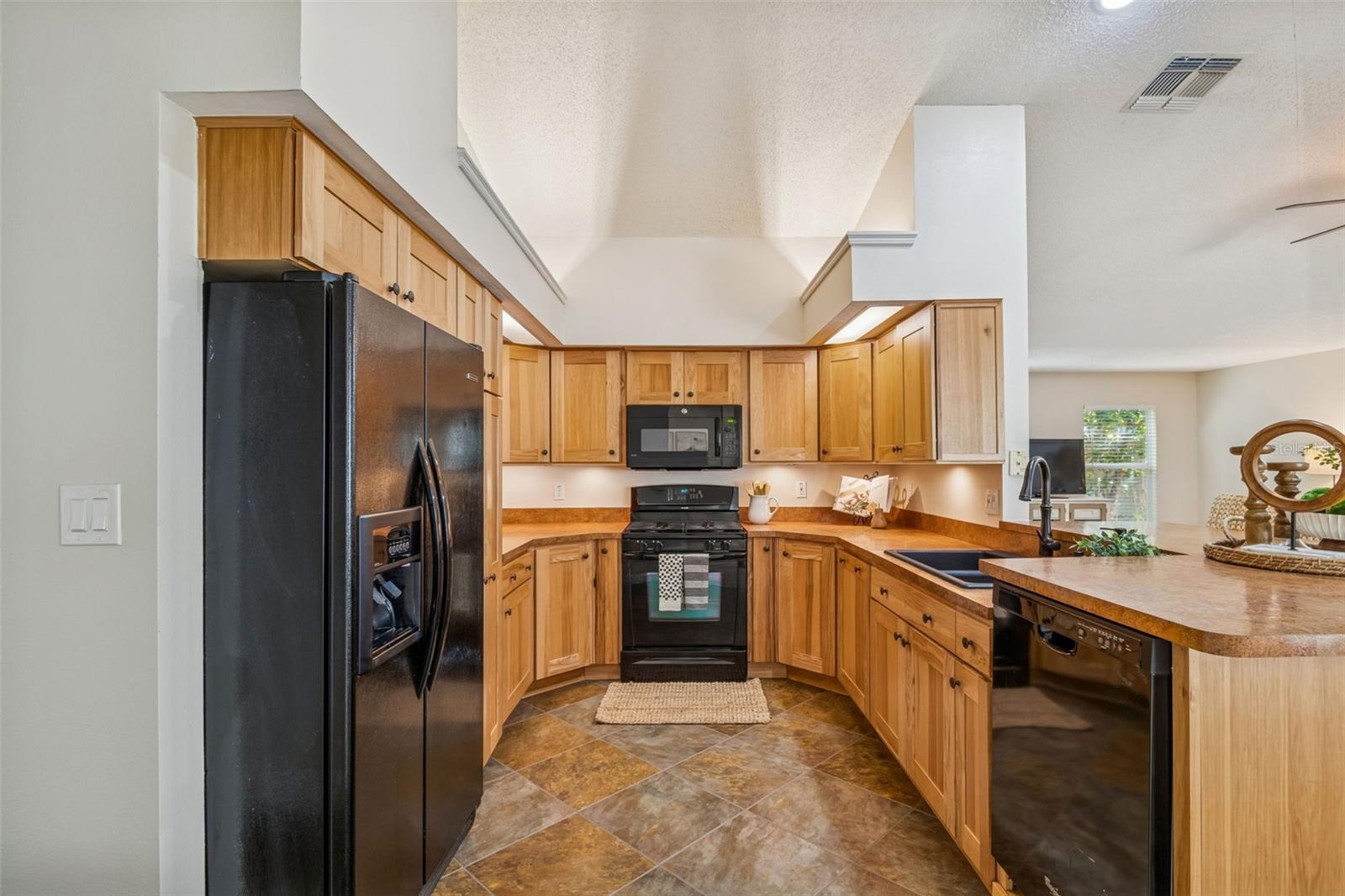 SAGE OAKS - Residential