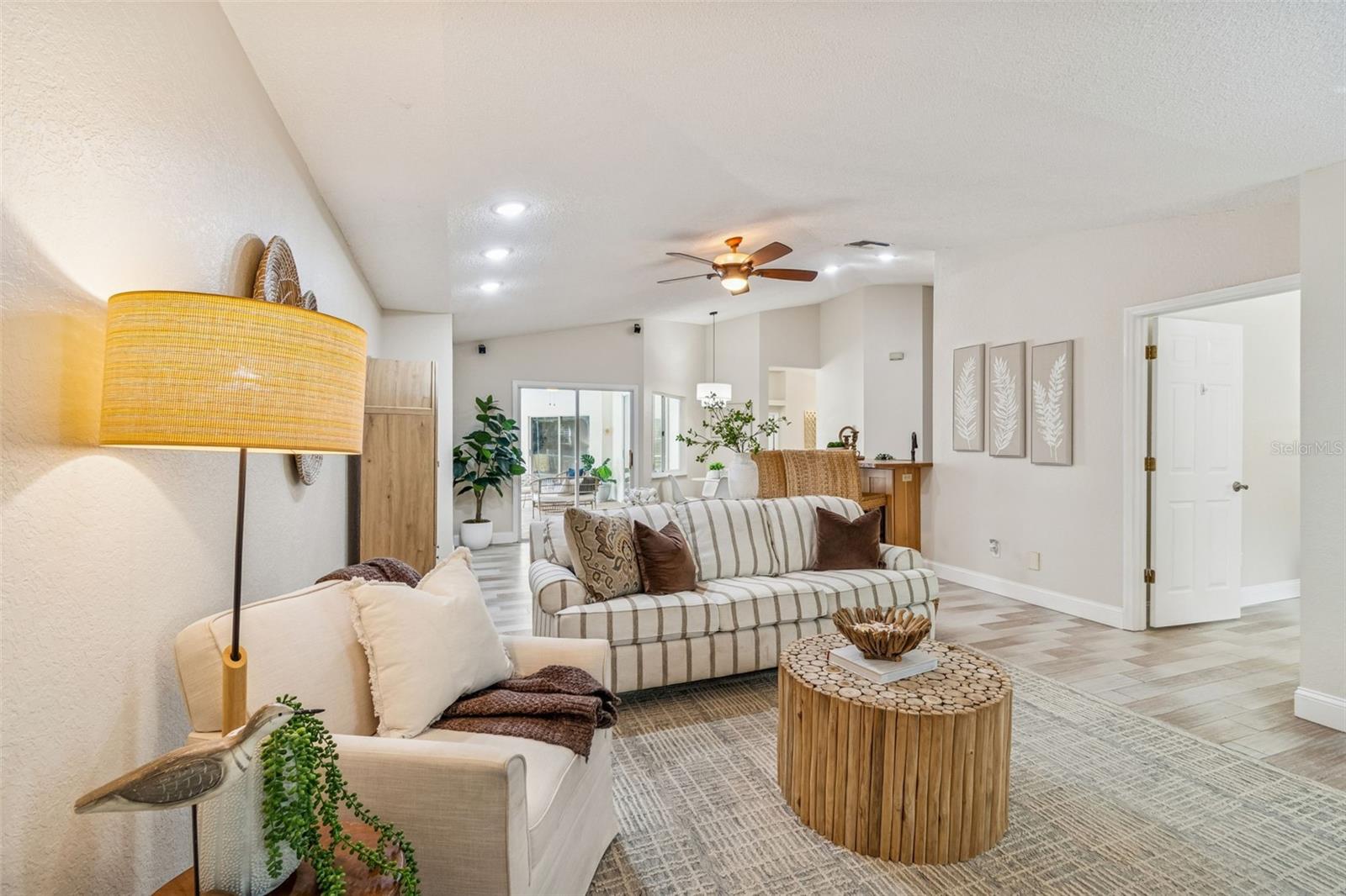 SAGE OAKS - Residential