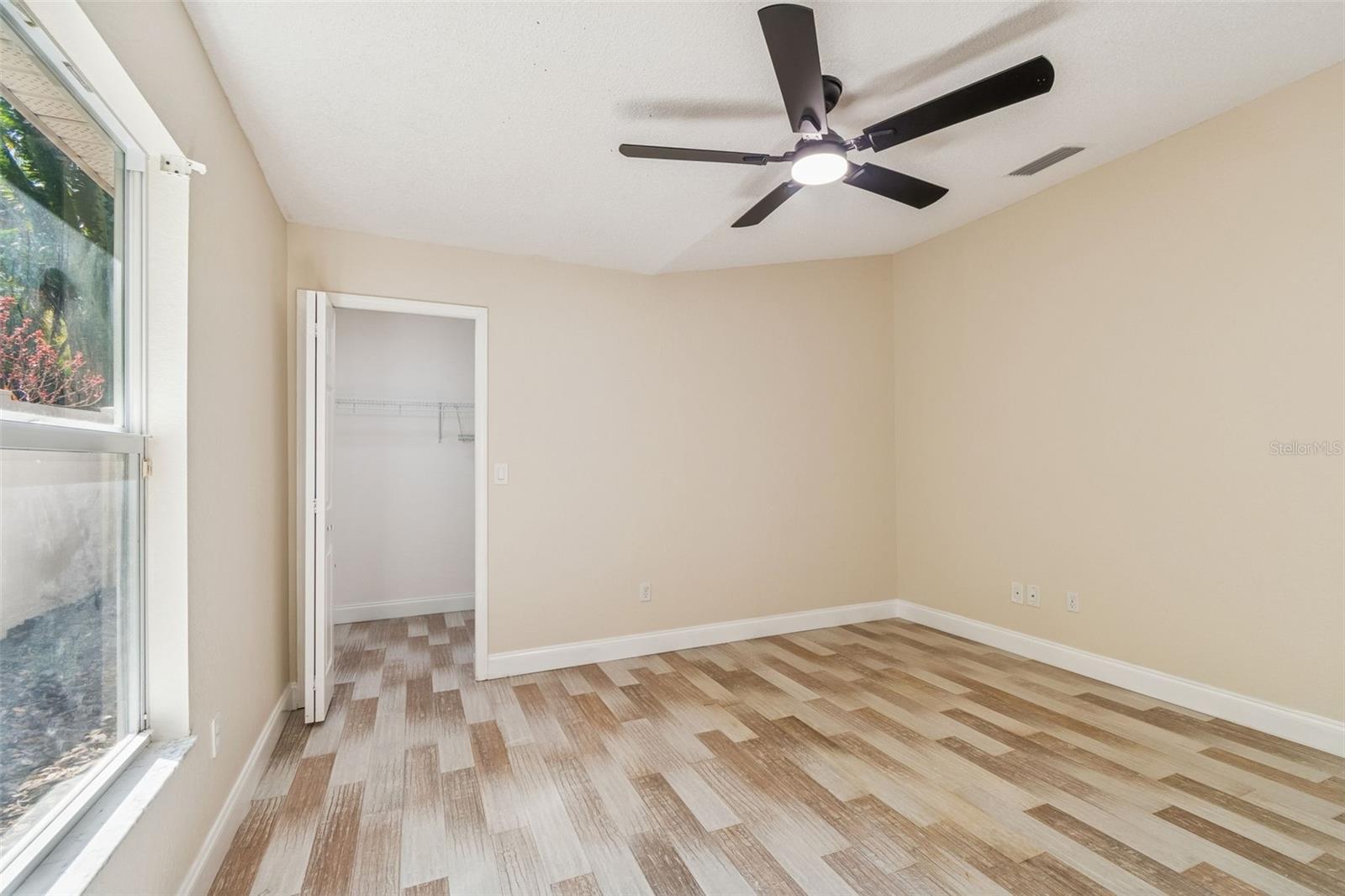 SAGE OAKS - Residential