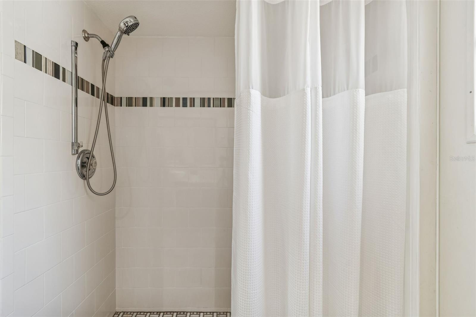 SAGE OAKS - Residential