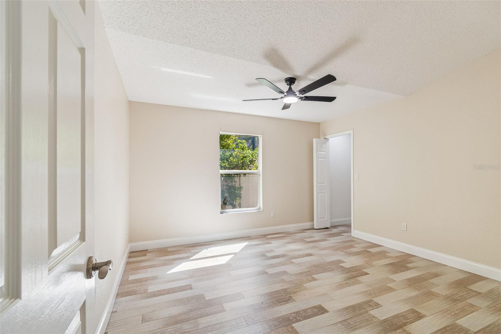 SAGE OAKS - Residential