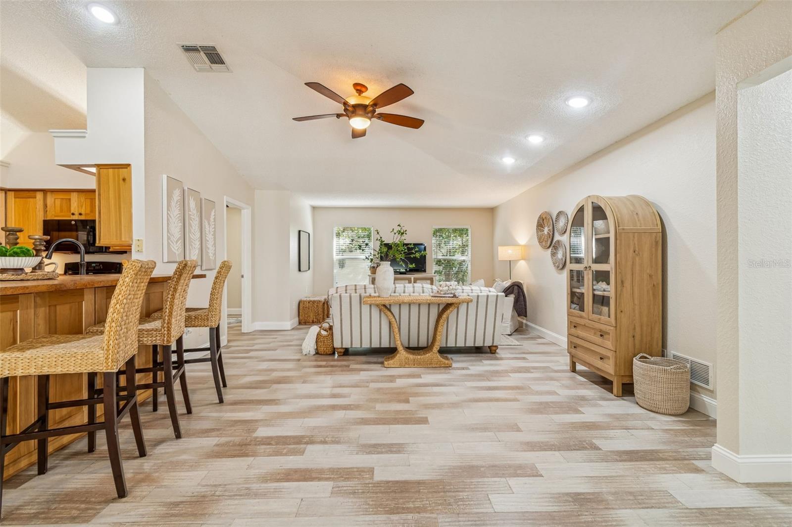 SAGE OAKS - Residential