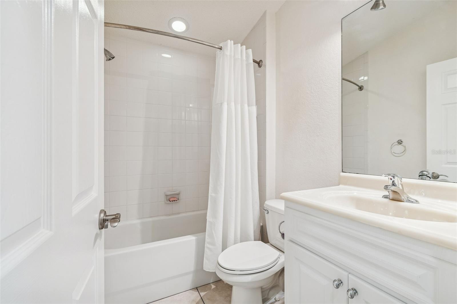 SAGE OAKS - Residential