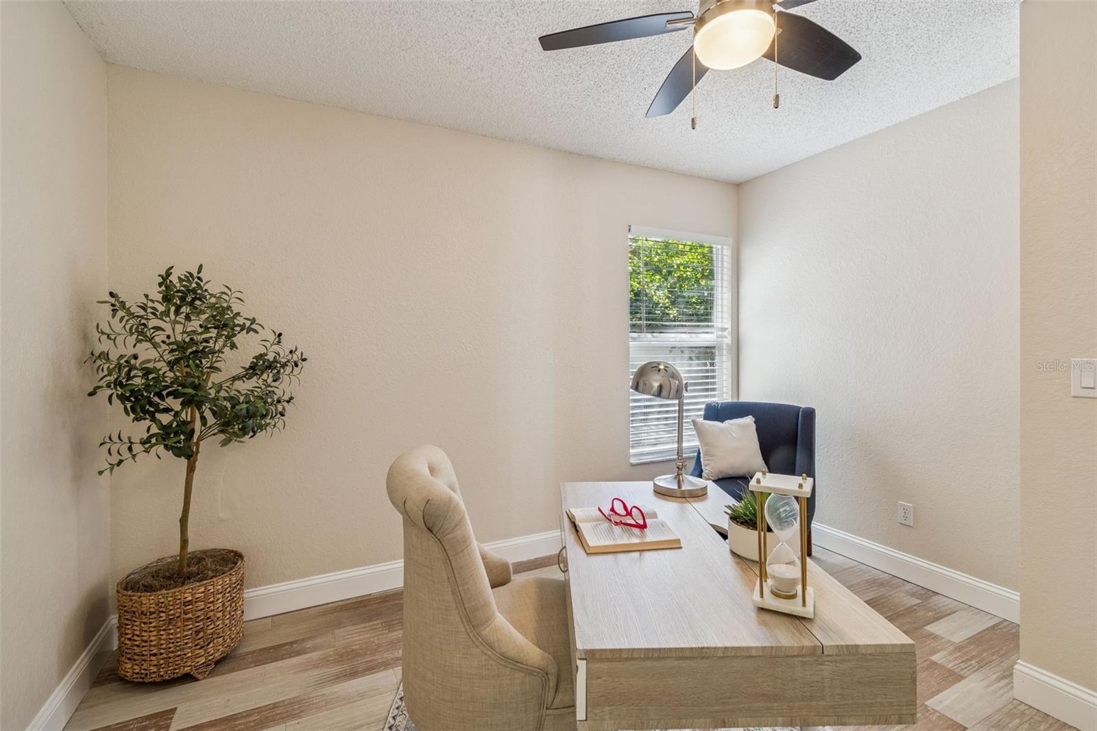 SAGE OAKS - Residential