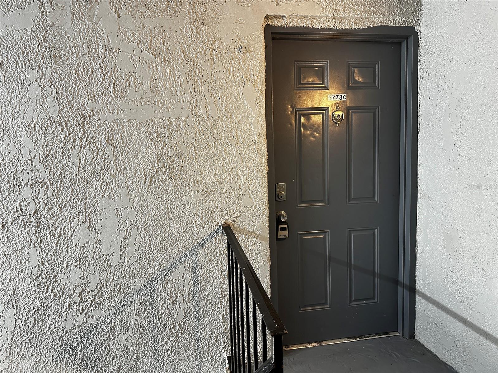 MILLENNIUM PALMS - Residential