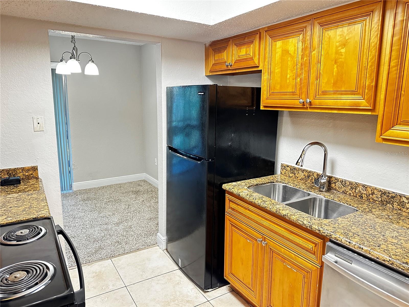 MILLENNIUM PALMS - Residential