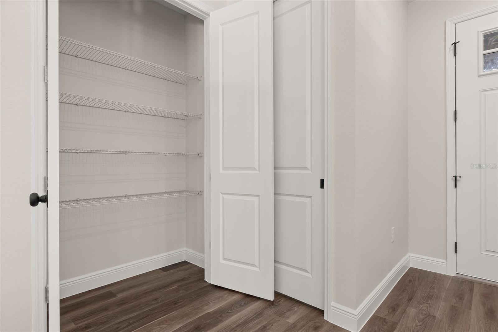 APL RED HILL FARMS ADD - Residential