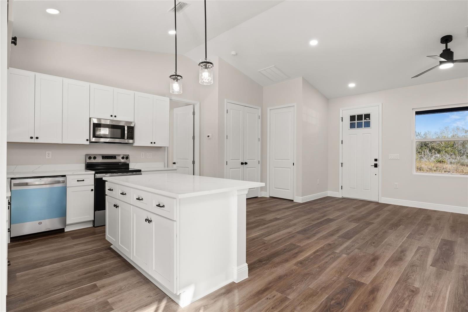 APL RED HILL FARMS ADD - Residential