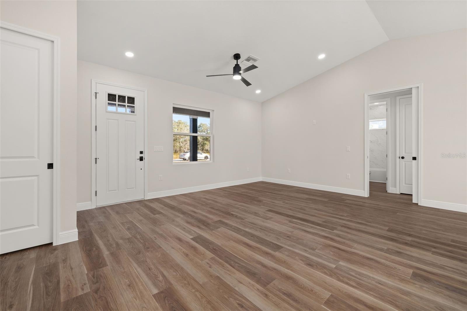 APL RED HILL FARMS ADD - Residential