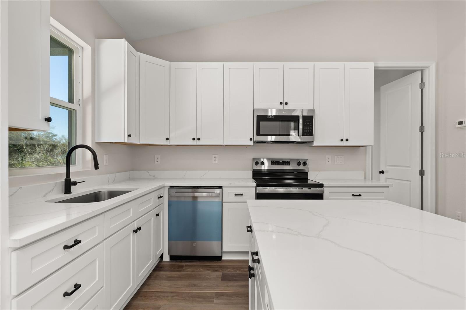 APL RED HILL FARMS ADD - Residential