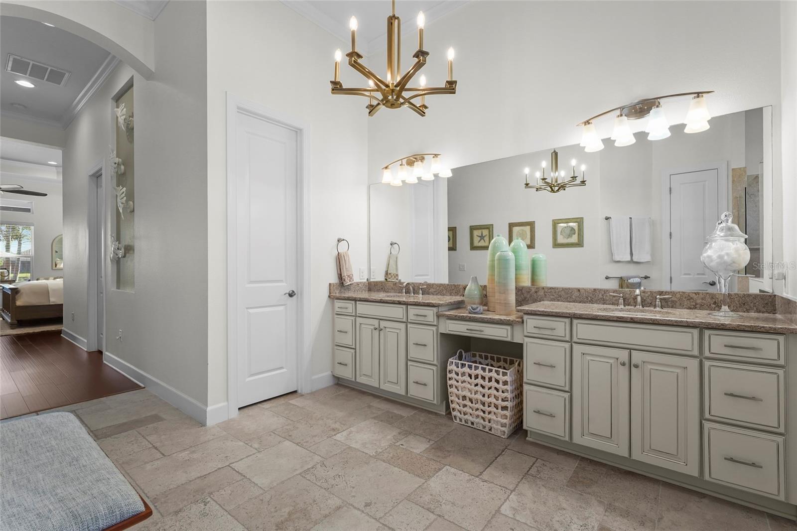 LEGACY ESTATES ON PALMER RANCH PH 2 - Residential