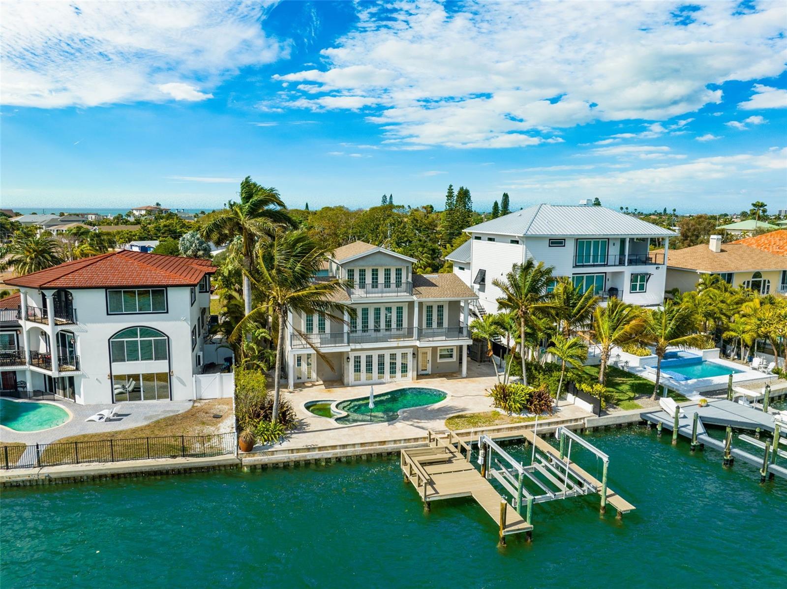 BELLEAIR BEACH - Residential