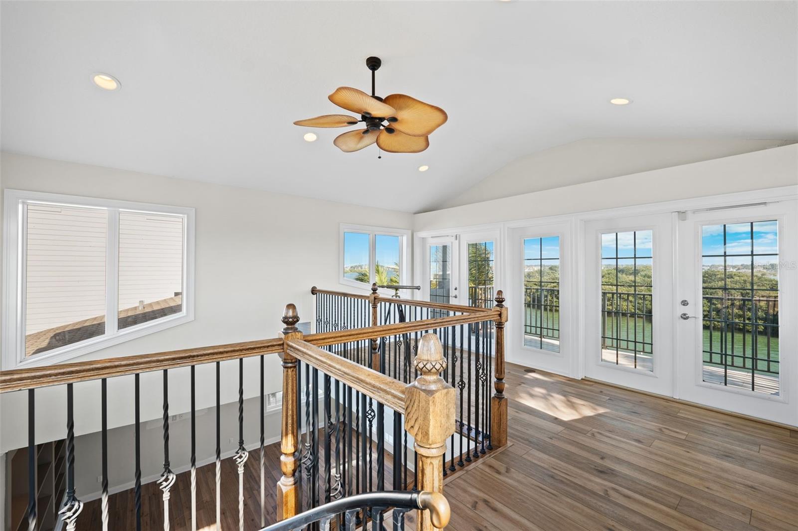 BELLEAIR BEACH - Residential