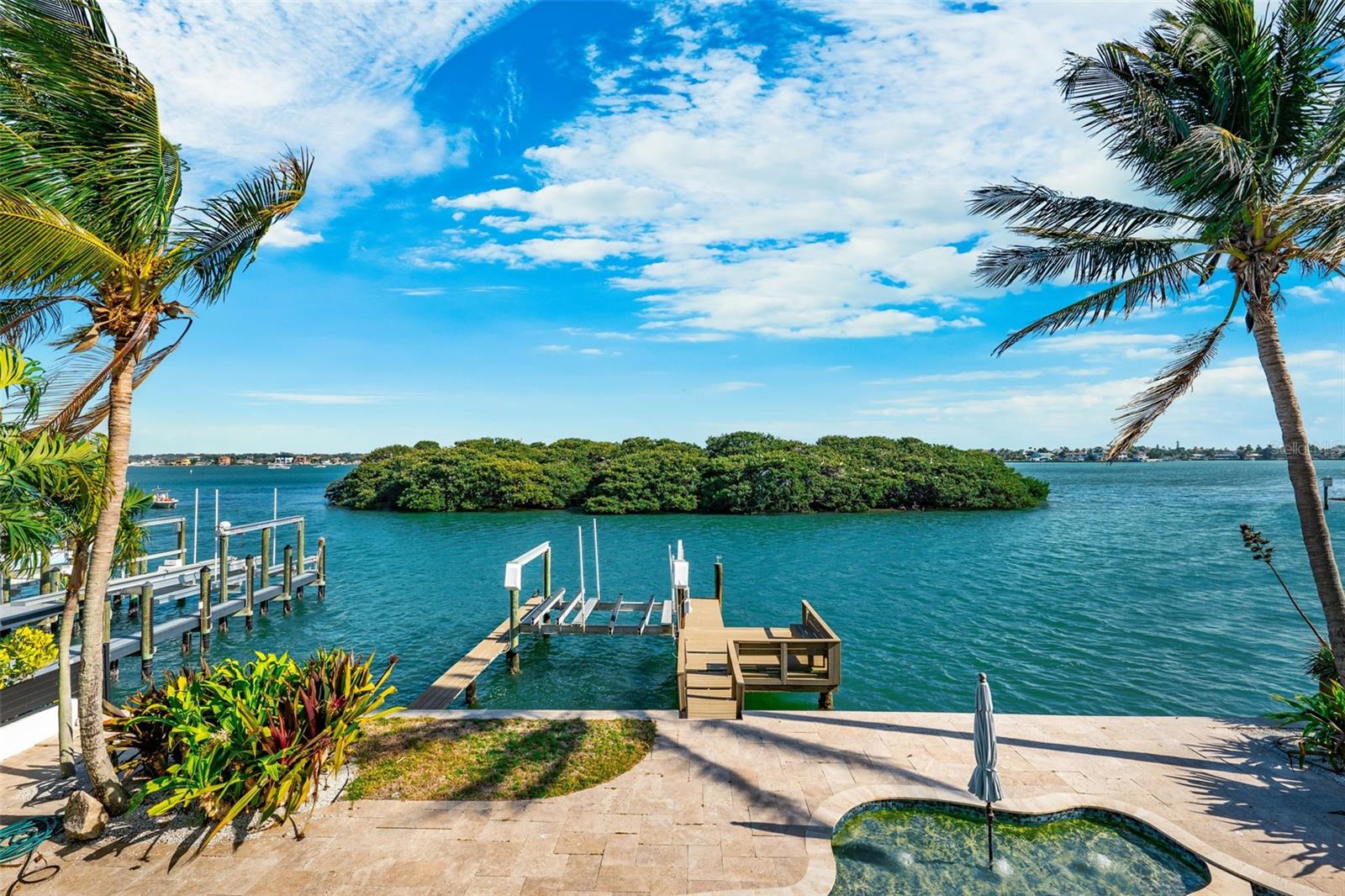 BELLEAIR BEACH - Residential