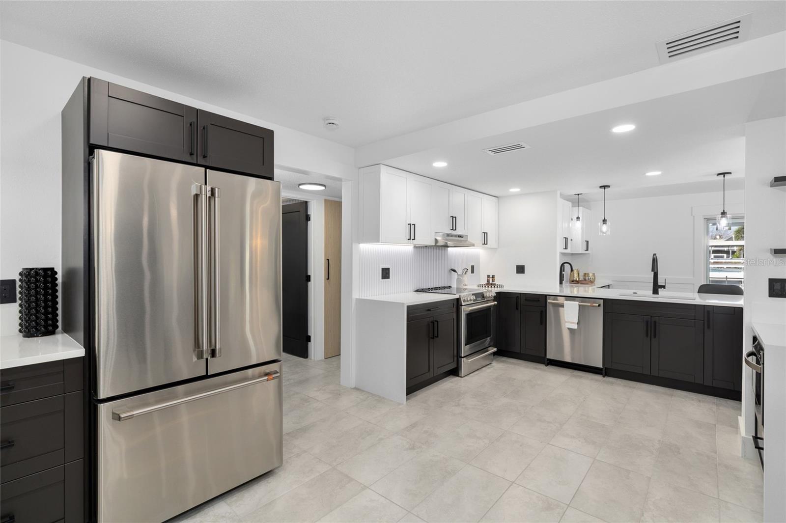 WATERWAY ESTATES SEC 2 - Residential