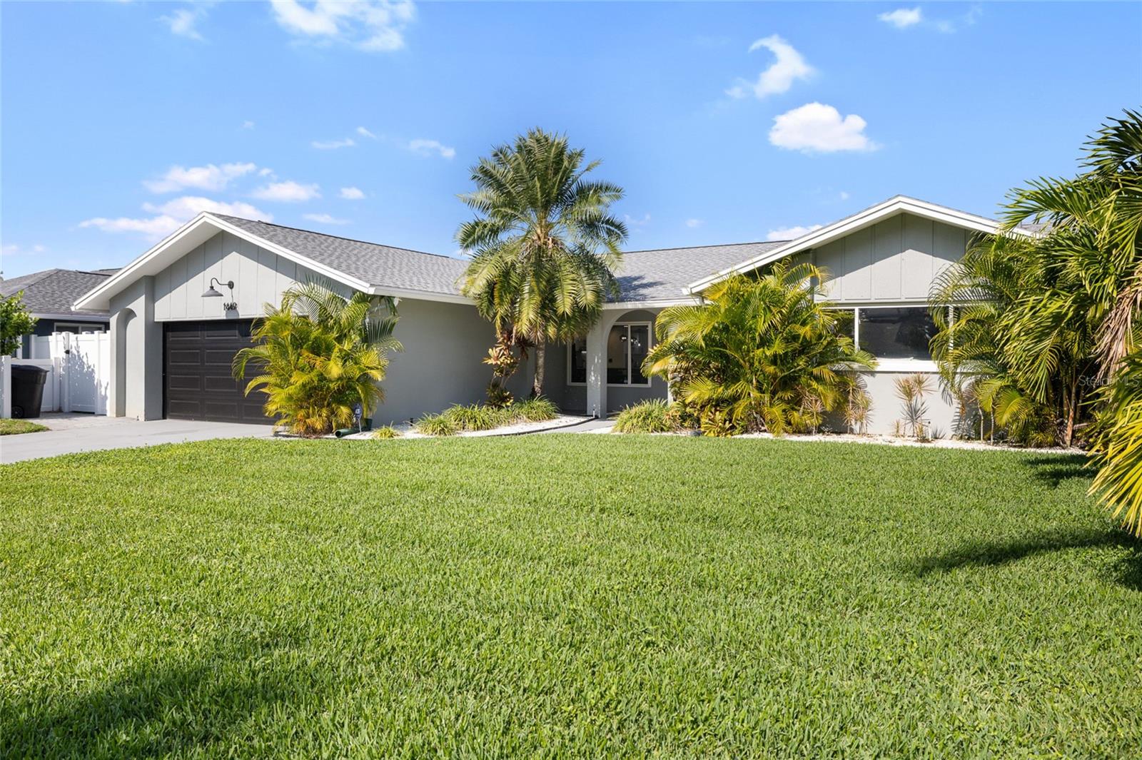 WATERWAY ESTATES SEC 2 - Residential