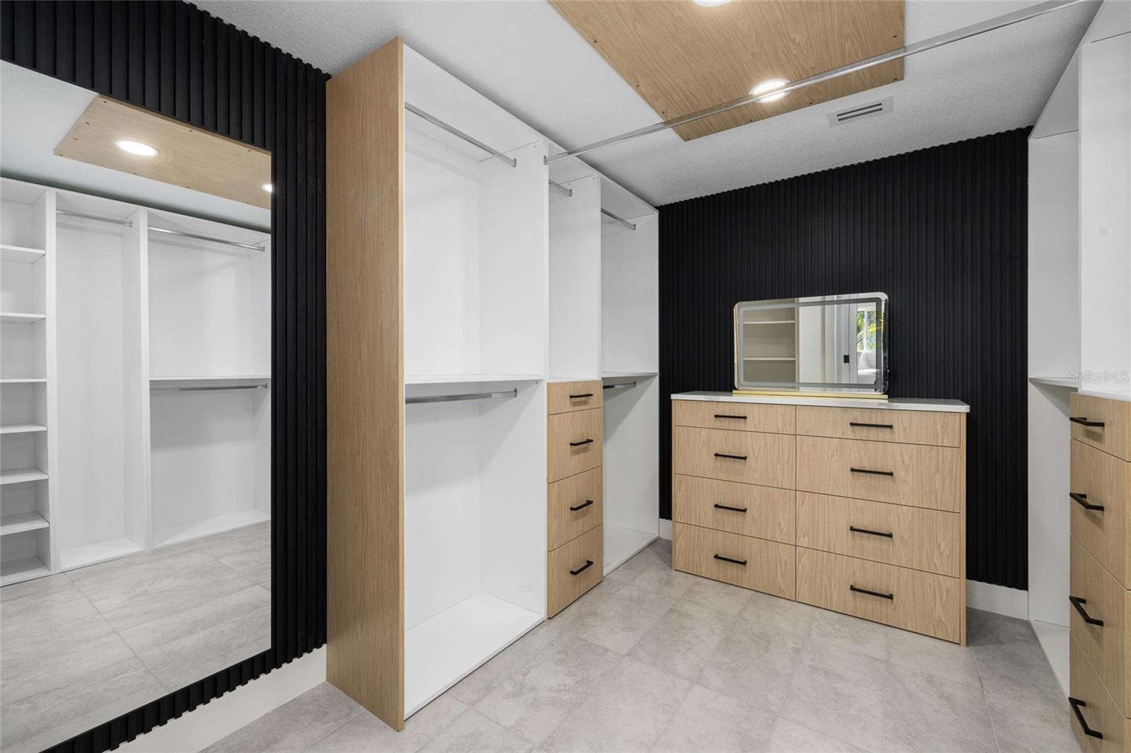 WATERWAY ESTATES SEC 2 - Residential