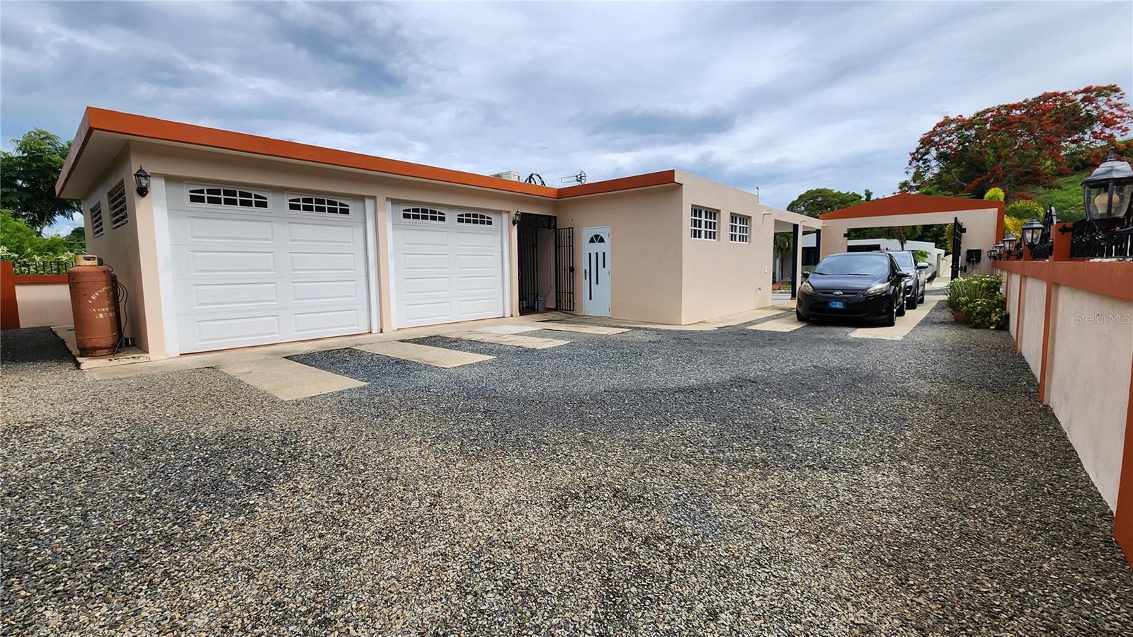79 URB VILLAS DE LA PRADERAS, LAS PALOMAS