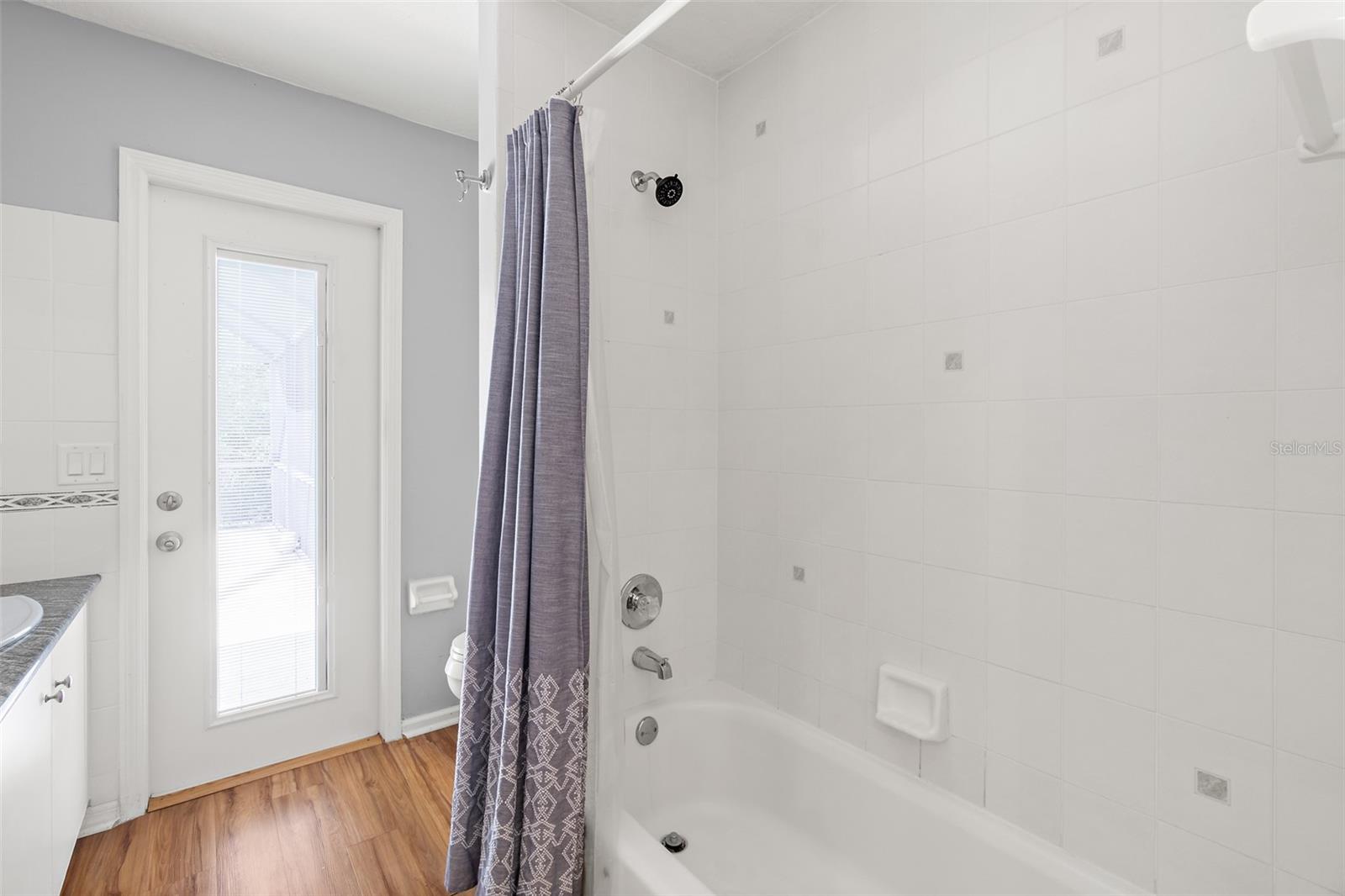 WATERFORD PLACE UNIT 02 - Residential