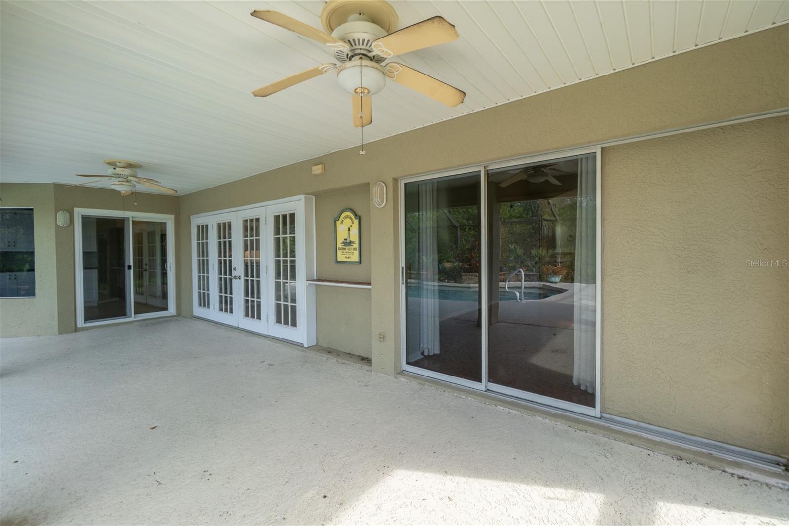 WATERFORD PLACE UNIT 02 - Residential