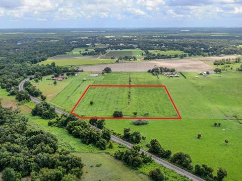 Photo of 2 Allen Road, Lithia, FL 33547 (MLS # TB8434864)
