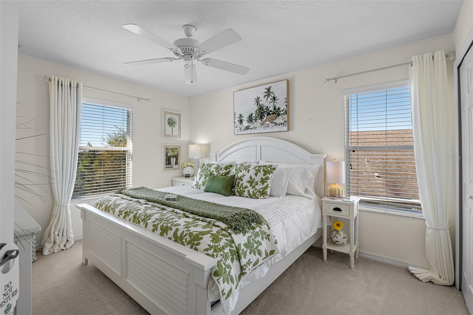NEWBURY PARK - Residential Lease