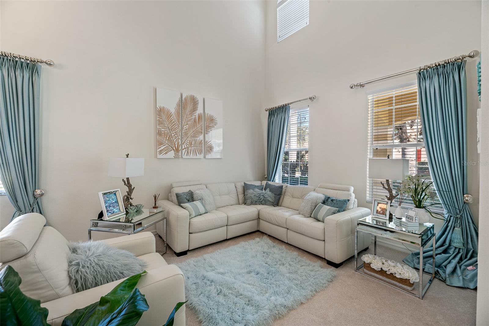 NEWBURY PARK - Residential Lease