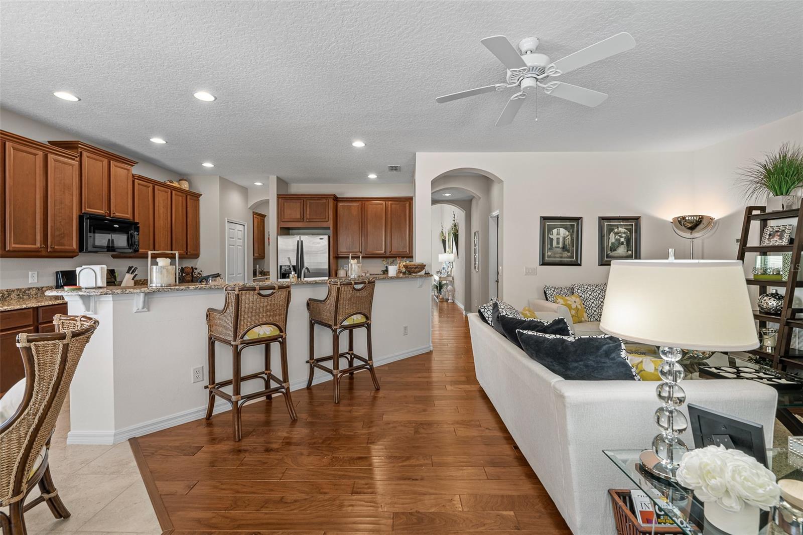 NEWBURY PARK - Residential Lease
