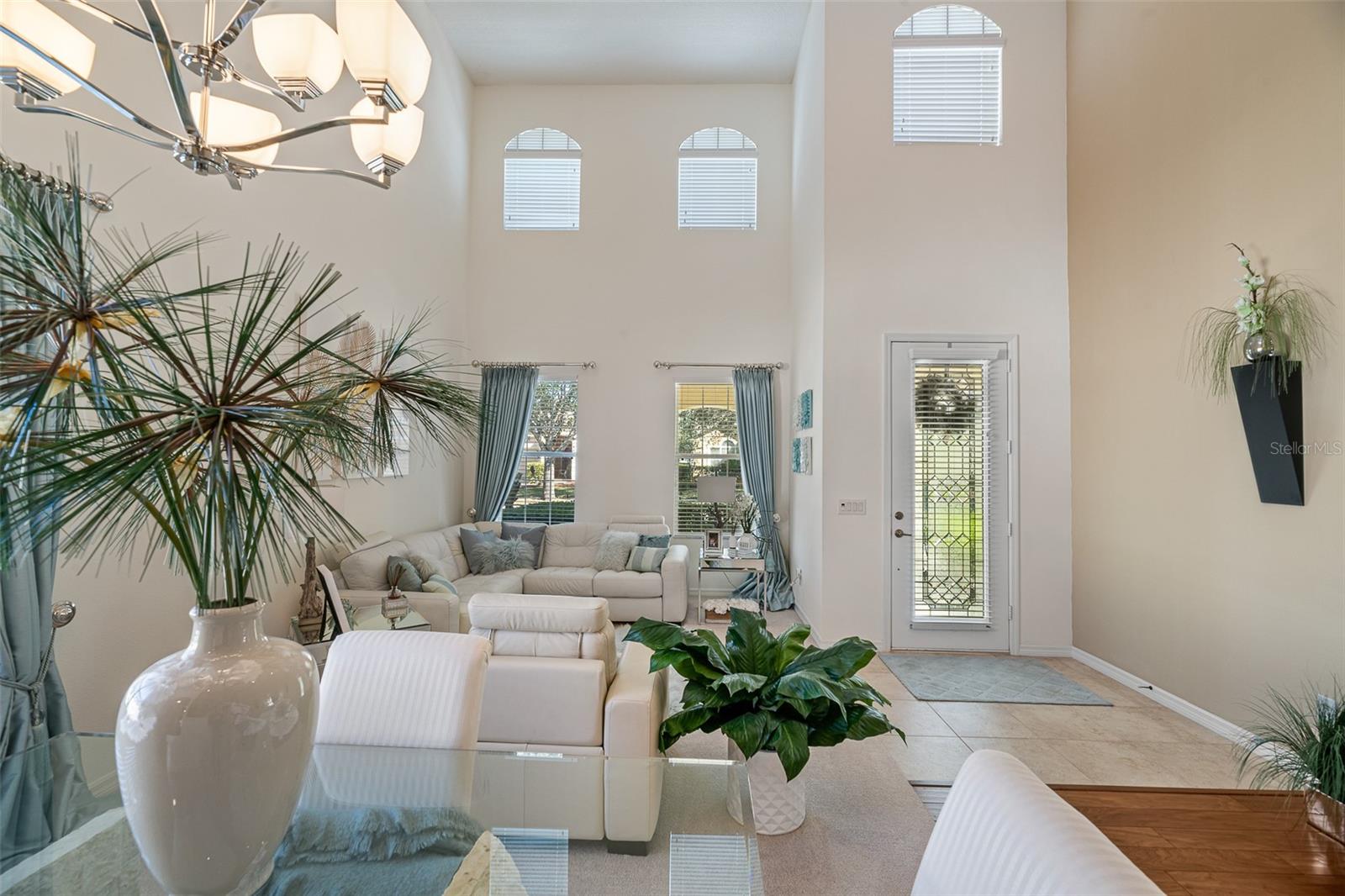 NEWBURY PARK - Residential Lease