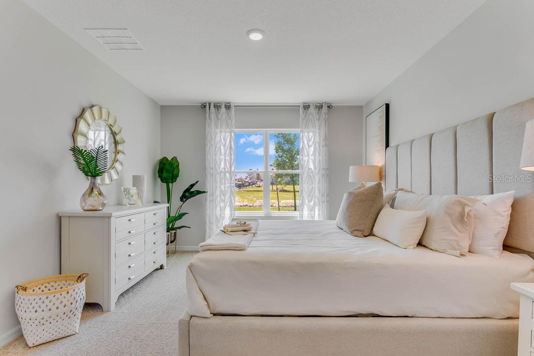 DELTONA LAKES - Residential