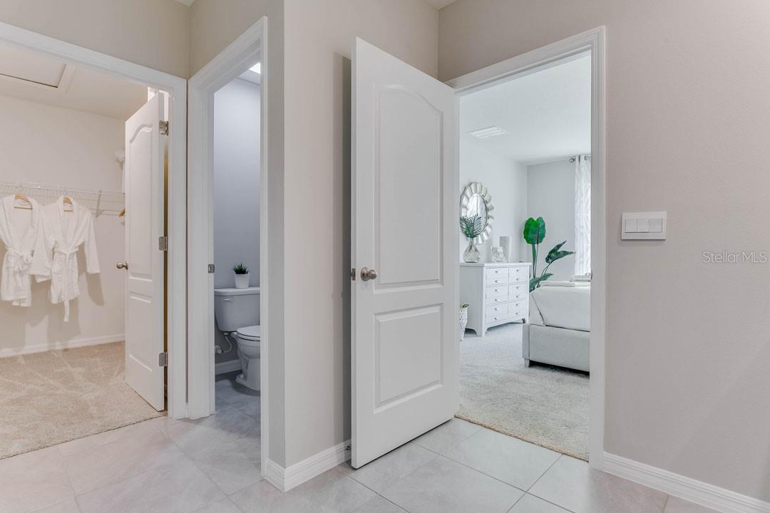 DELTONA LAKES - Residential