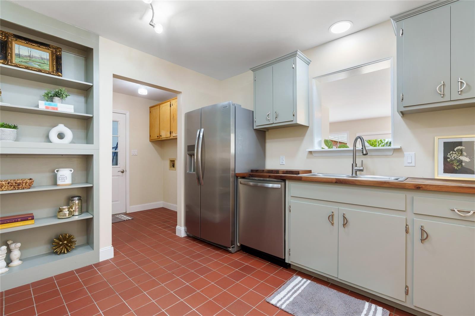 SHULER HEIGHTS SUB - Residential