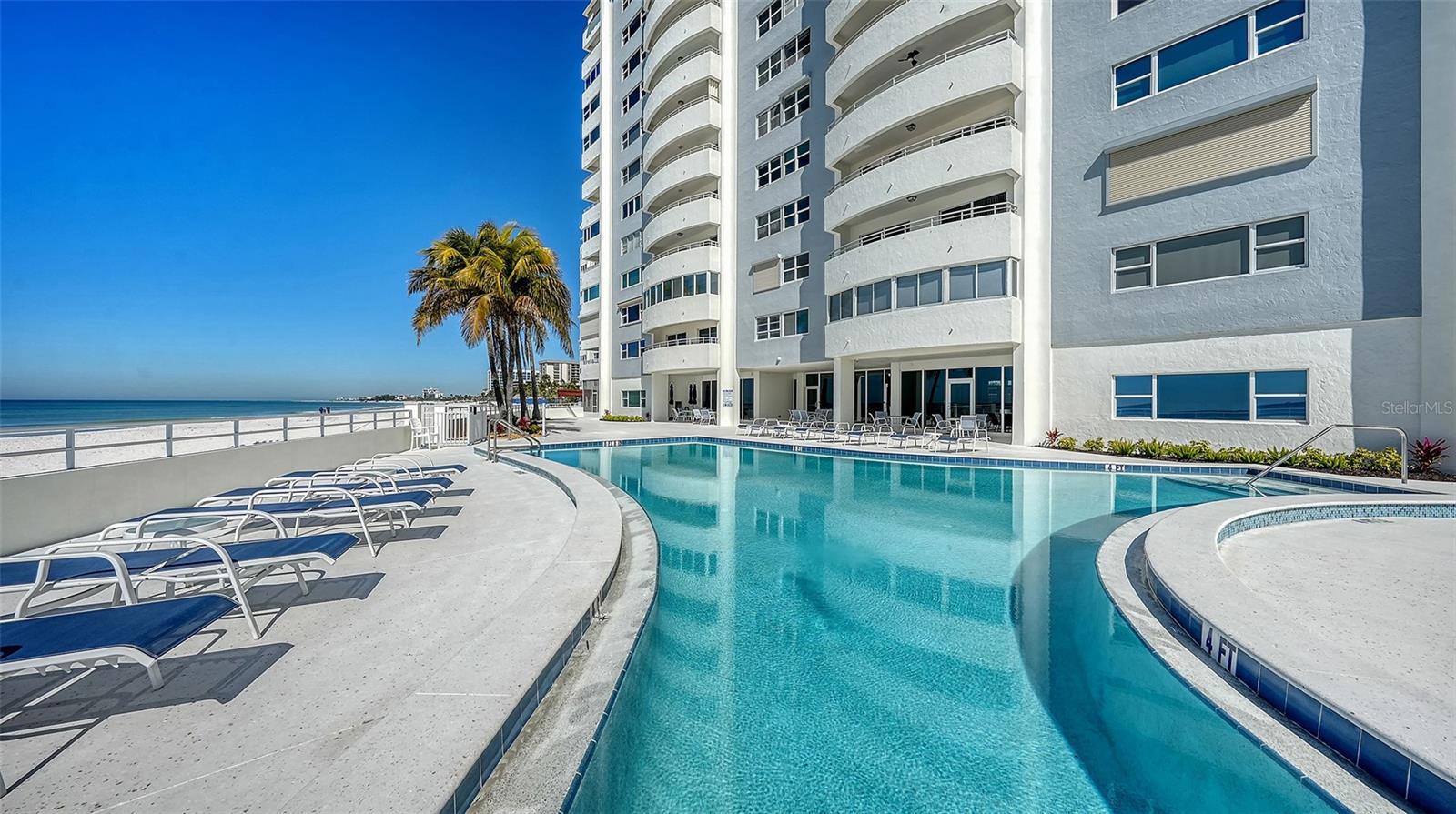 KEY TOWER SOUTH - Residential