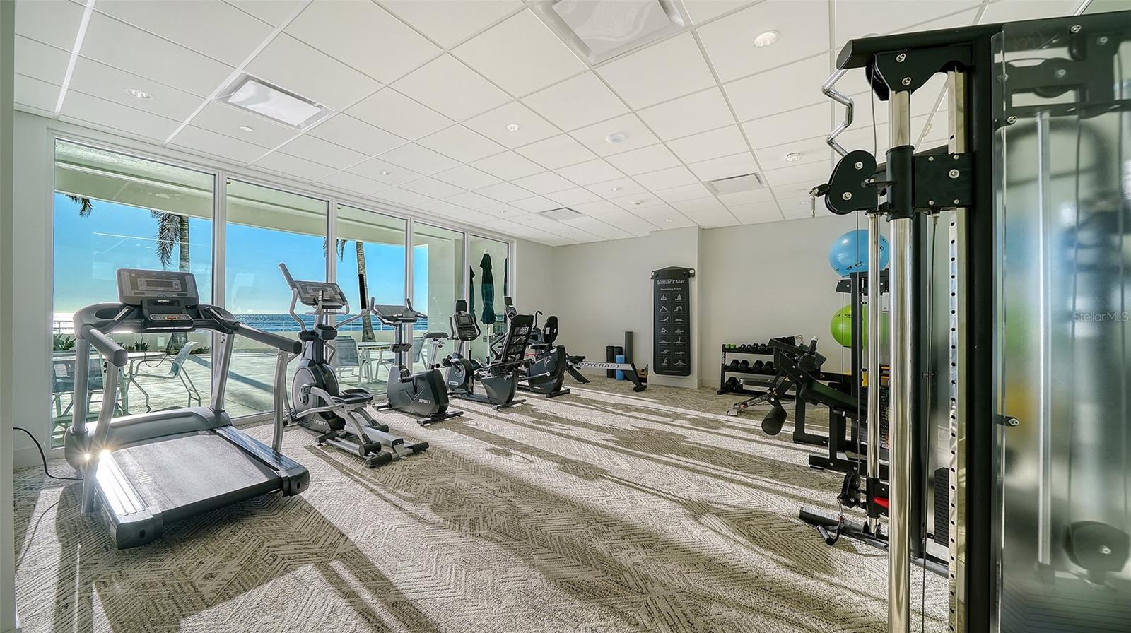 KEY TOWER SOUTH - Residential