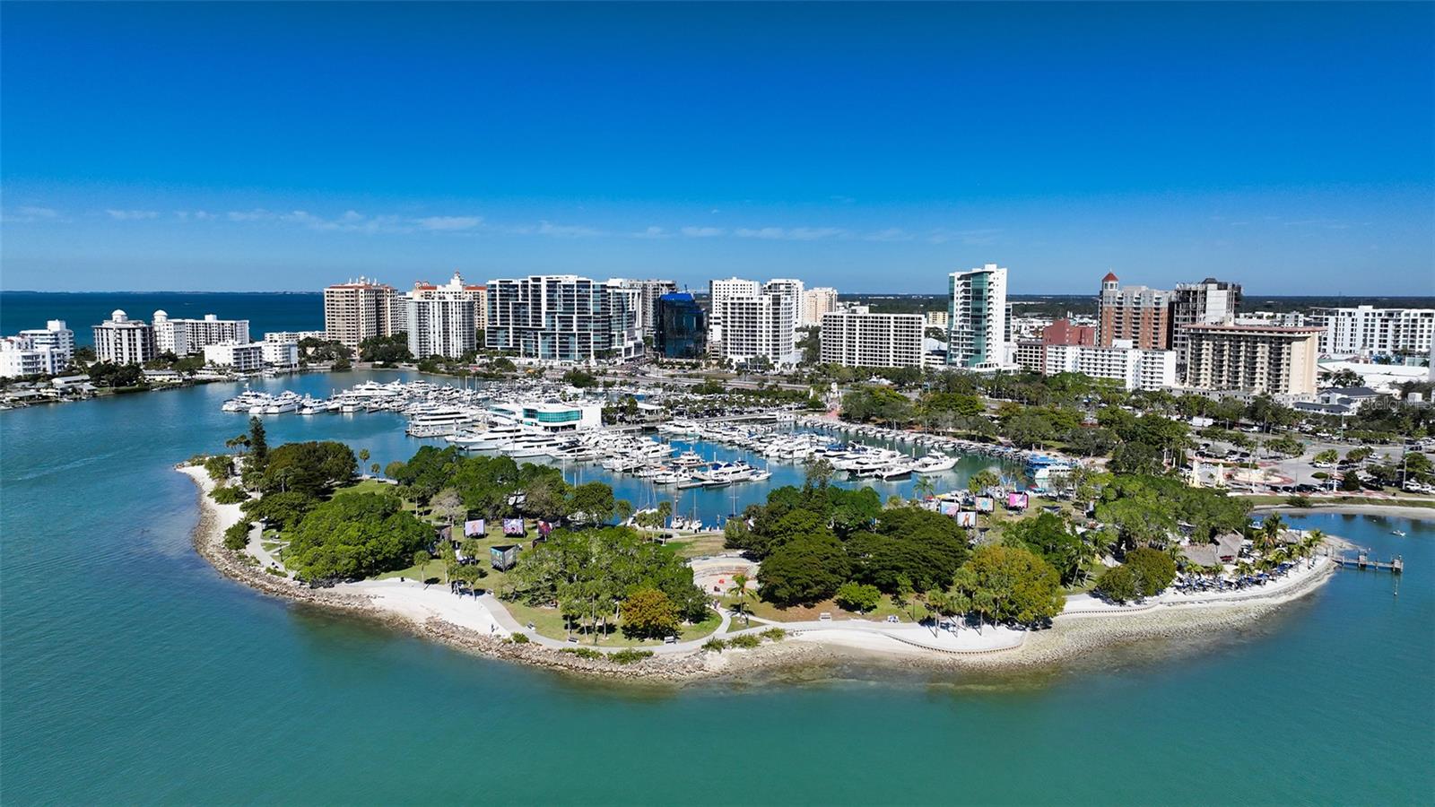 KEY TOWER SOUTH - Residential