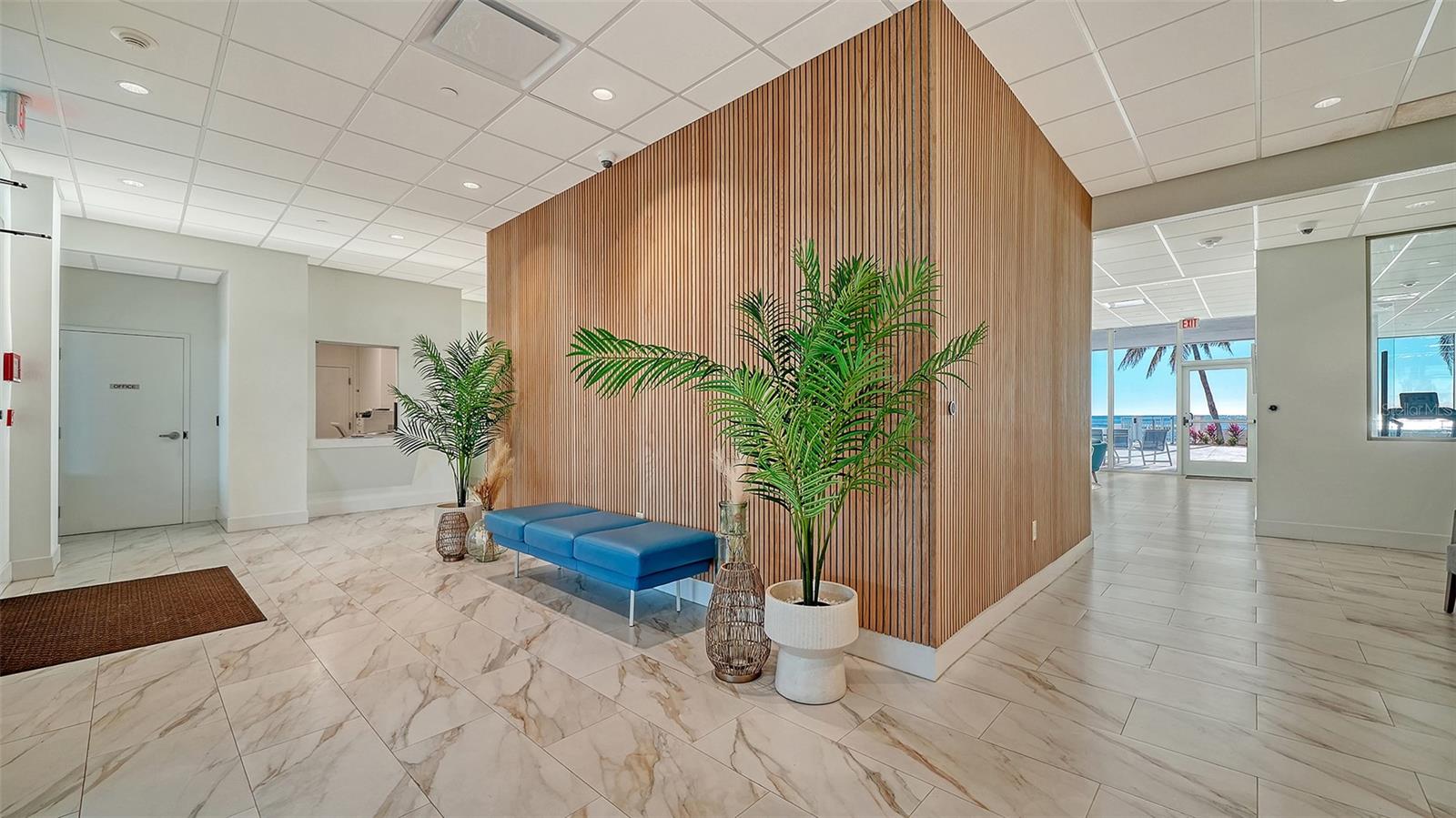 KEY TOWER SOUTH - Residential